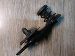 замок капота Mercedes-Benz M-Класс W164 2006, 3.5 л., M 272.967, бензин, АКПП, внедорожник 5 дв., правый руль, A2038800460