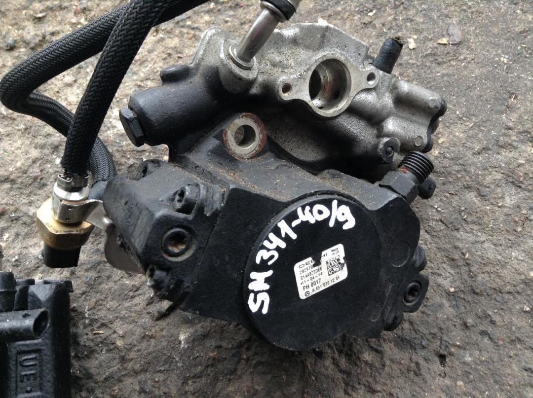 ТНВД Mercedes-Benz C-Класс W205/S205/C205 2014, 2.1 л., OM 651.921, дизель, АКПП, седан, A6510701201 - фото №1