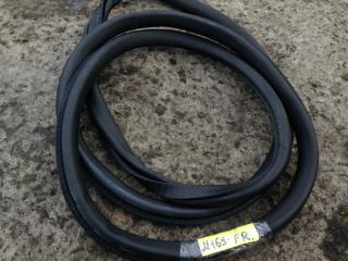 уплотнитель двери BMW 7 серия F01/F02 2009, 3.0 л., N54 B30 A, бензин, АКПП, седан