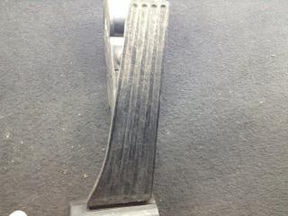 педаль BMW 5 серия E39 2000, 2.5 л., M54 B25 (256S5), бензин, АКПП, седан, 6753518