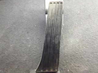 педаль BMW 5 серия E60/E61 2005, 2.5 л., M54 B25 (256S5), бензин, АКПП, седан, 6766930