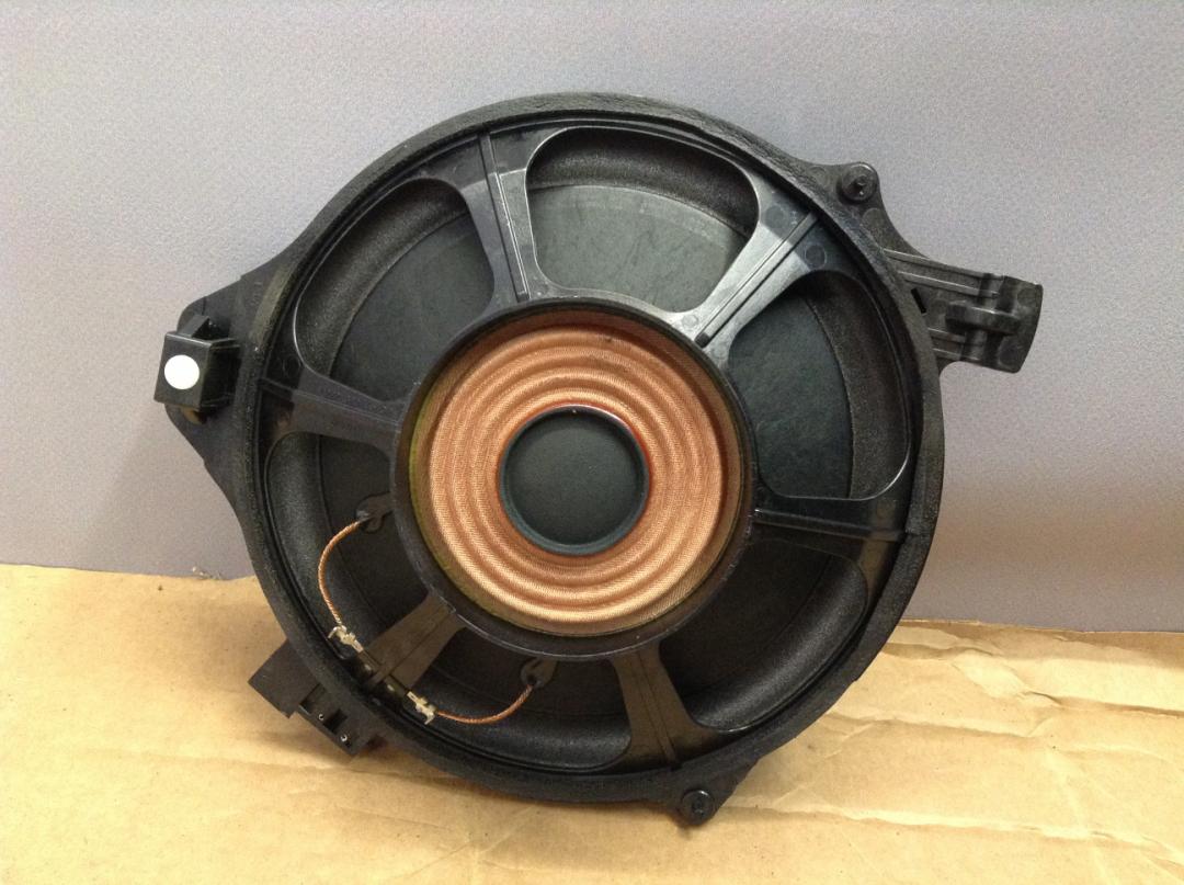 сабвуфер Mercedes-Benz S-Класс W222/C217/A217 2015, 3.0 л., OM 642.861, дизель, АКПП, седан - фото №1