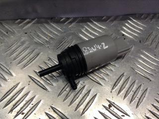 насос (моторчик) омывателя стекла BMW 3 серия E90/E91 [рестайлинг] 2010, 2.0 л., N43 B20 A, бензин, АКПП, седан