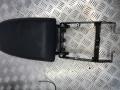 подлокотник BMW 3 серия E90/E91/E92/E93 [рестайлинг] 2008, 3.0 л., M57 D30 (306D3), дизель, АКПП, купе - фото №2