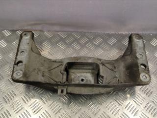 кронштейн КПП BMW 5 серия E60/E61 2005, 3.0 л., M57 D30 (306D4), дизель, АКПП, универсал, 6761106