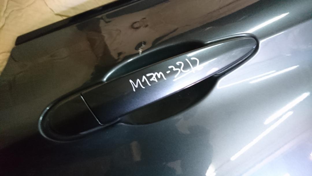 ручка наружная задняя правая BMW 3 серия F30/F31/F34 2013, 2.0 л., N47 D20 C, дизель, АКПП, хетчбэк 5 дв., правый руль - фото №1