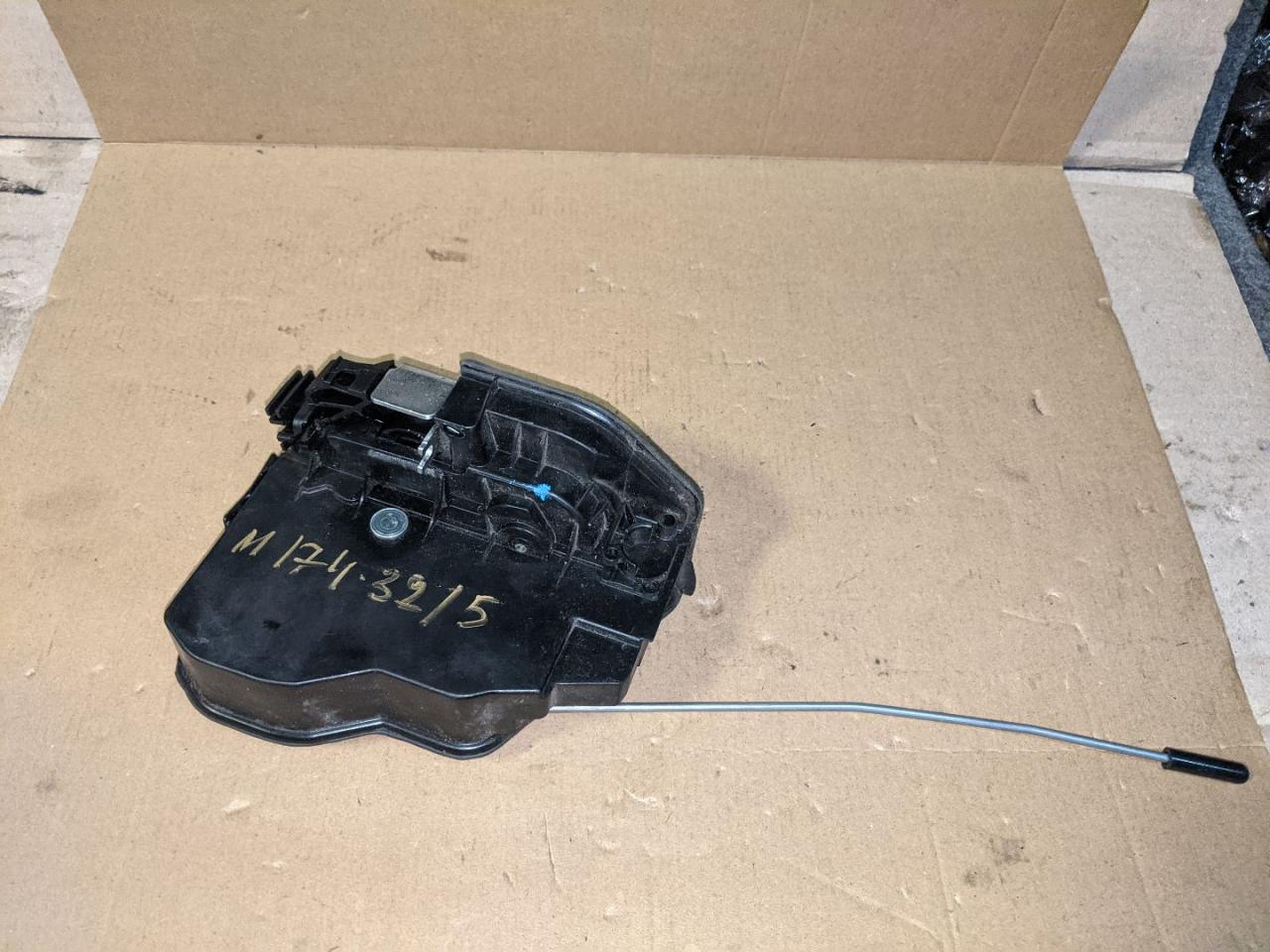 замок двери задней правой BMW 3 серия F30/F31/F34 2013, 2.0 л., N47 D20 C, дизель, АКПП, хетчбэк 5 дв., правый руль, 51227202148 - фото №1