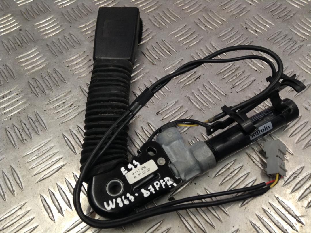 пиропатрон BMW 3 серия E90/E91/E92/E93 2007, 3.0 л., N53 B30 A, бензин, АКПП, кабриолет, 9117668 - фото №1