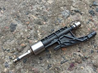 форсунка BMW 1 серия F20/F21 [рестайлинг] 2016, 1.5 л., B38 B15 A, бензин, АКПП, хетчбэк 5 дв., 9291135