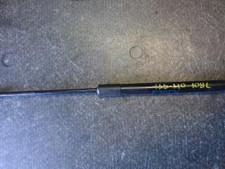 амортизатор капота BMW X5 E70 2008, 4.8 л., N62 B48 B, бензин, АКПП, внедорожник 5 дв., 51327148346