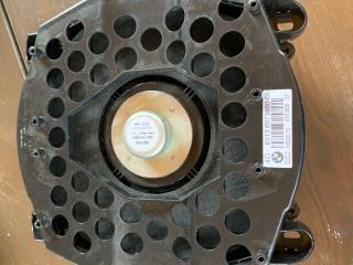 сабвуфер BMW X5 E70 2009, 3.0 л., M57 D30 (306D3), дизель, АКПП, внедорожник 5 дв., 65136971880