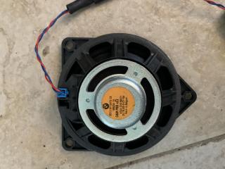 динамик двери BMW X5 E70 2009, 3.0 л., M57 D30 (306D5), дизель, АКПП, внедорожник 5 дв., 65139112472