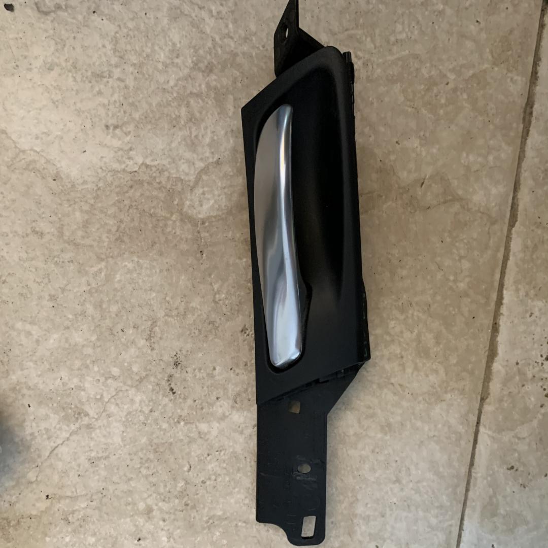 ручка внутренняя передняя правая BMW X5 E70 2008, 3.0 л., M57 D30 (306D3), дизель, АКПП, внедорожник 5 дв., 51416974296 - фото №1