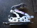 петля капота левая Mercedes-Benz C-Класс W204/S204 2008, 2.1 л., OM 646.811, дизель, МКПП, серебро, седан, A2048800728 - фото №2