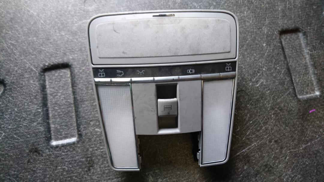 фонарь салона (плафон) Mercedes-Benz CL-Класс C216 2007, 5.5 л., M 273.961, бензин, АКПП, купе, A2168705526 - фото №1