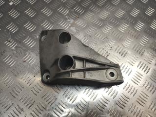 кронштейн двигателя BMW 5 серия F07/F10/F11 2012, 2.0 л., N20 B20 B, бензин, 6781233