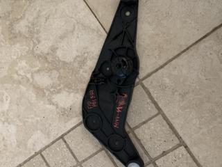 механизм открытия капота (кронштейн в салоне) BMW 5 серия F07/F10/F11 2012, 2.0 л., N47 D20 C, дизель, АКПП, седан, правый руль, 51239114003