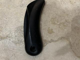 ручка открывания капота BMW 5 серия E60/E61 2004, 2.5 л., M54 B25 (256S5), бензин, МКПП, синий, универсал, 51437008933