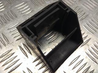 кронштейн радиатора BMW 5 серия E60/E61 2005, 3.0 л., M57 D30 (306D2), дизель, АКПП, синий, седан, 7519271