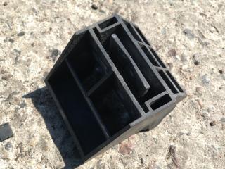 кронштейн радиатора BMW 5 серия E60/E61 2005, 3.0 л., M57 D30 (306D4), дизель, АКПП, седан