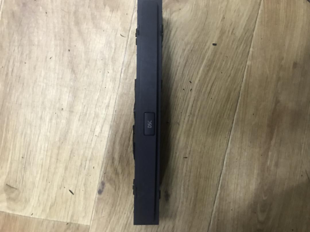 кнопка (выключатель) BMW 5 серия E60/E61 2005, 2.2 л., M54 B22 (226S1), бензин, МКПП, седан, 6933529 - фото №1