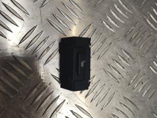 кнопка обогрева сидений BMW 5 серия F07/F10/F11 F10 2010, 3.5 л., N55 B30 A, бензин, 9163293
