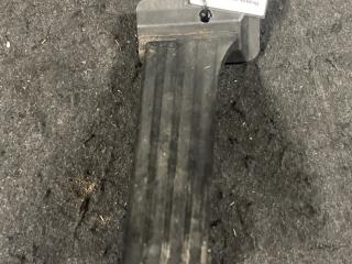 педаль BMW 5 серия F07/F10/F11 F10 2010, 3.5 л., N55 B30 A, бензин