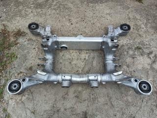 балка подвески задняя BMW 5 серия F07/F10/F11 2010, 3.5 л., N55 B30 A, бензин, 6799103