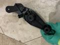 механизм открытия капота (кронштейн в салоне) BMW X5 E70 2009, 3.0 л., M57 D30 (306D3), дизель, АКПП, внедорожник 5 дв., 7148521 - фото №2