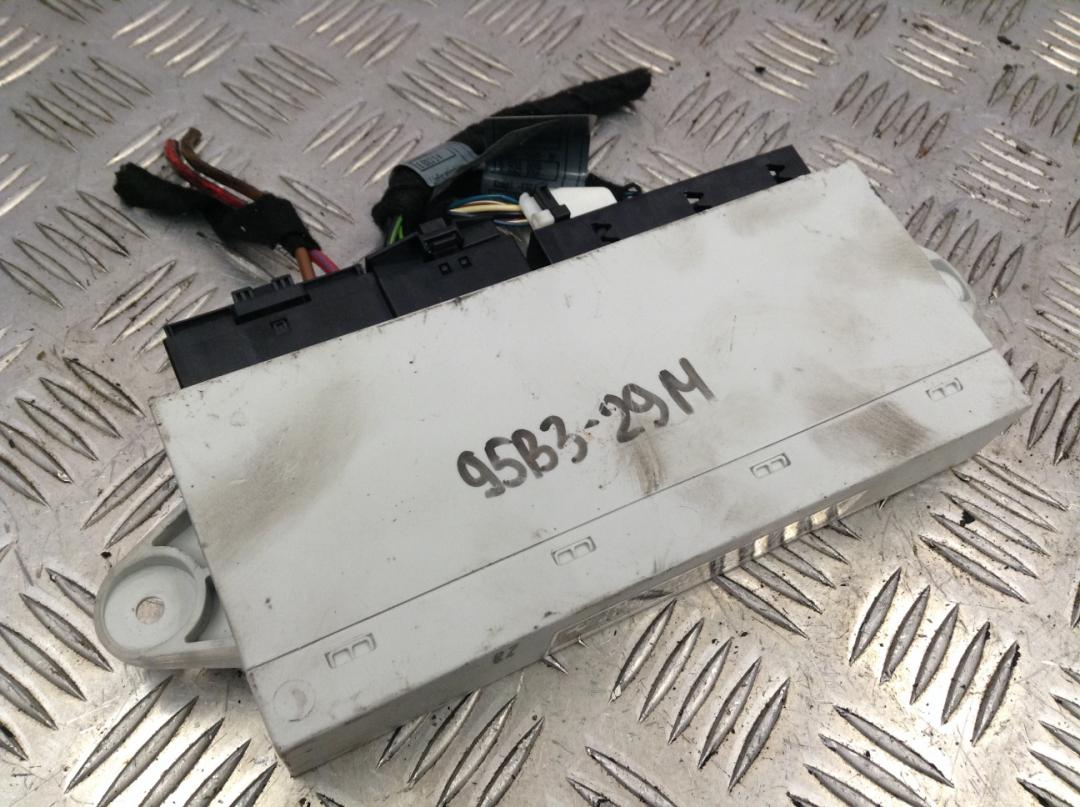 модуль управления двери BMW 7 серия E65/E66/E67 2004, 3.0 л., M54 B30 (306S3), бензин, АКПП, седан, 6947116 - фото №1