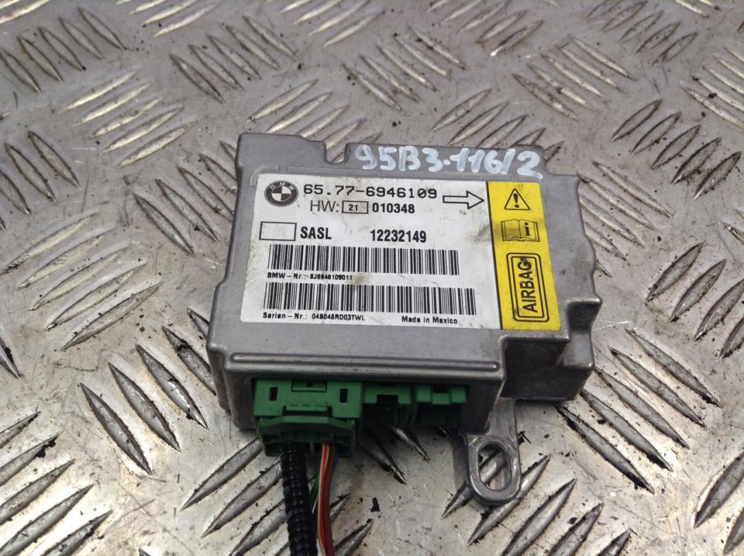 датчик удара BMW 7 серия E65/E66/E67 2004, 3.0 л., M54 B30 (306S3), бензин, АКПП, седан, 6946109 - фото №1