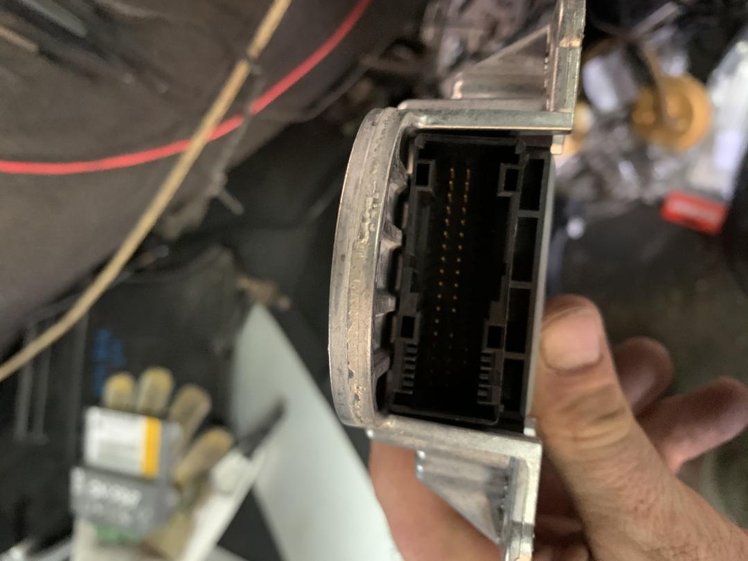 блок управления ICM BMW 5 серия F07/F10/F11 2010, 3.0 л., N57 D30 A, дизель, АКПП, хетчбэк 5 дв., 34526864923, 6864923 - фото №1