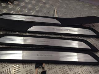 комплект накладок на пороги (внутренние) BMW 7 серия F01/F02 2010, 4.4 л., N63 B44 A, бензин, АКПП, седан