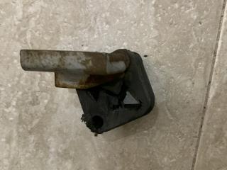 Резинка глушителя BMW 5 серия F07/F10/F11 2012, 2.0 л., N47 D20 C, дизель, АКПП, седан, правый руль, 7585358