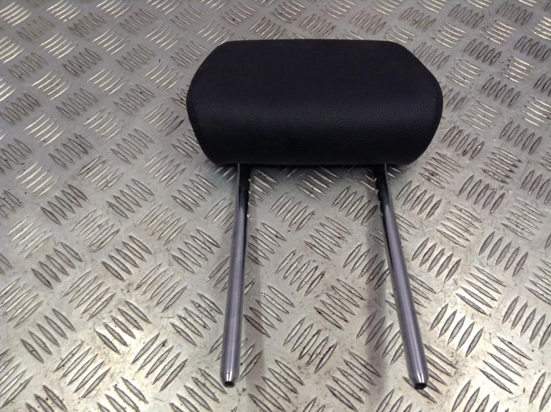 подголовник BMW 3 серия F30/F31/F34 2013, 2.0 л., N20 B20 A, бензин, АКПП, седан - фото №1