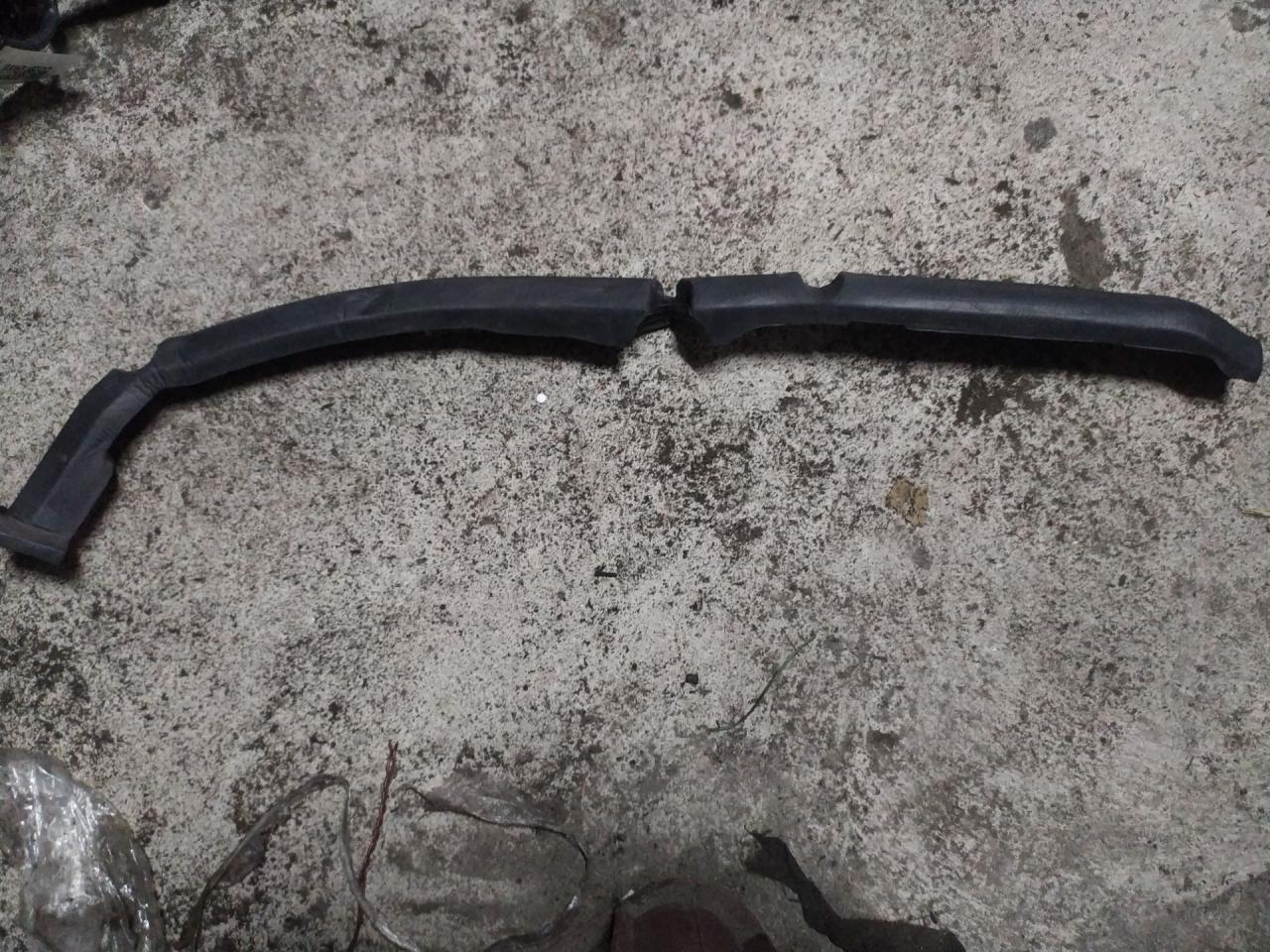 уплотнитель двери BMW 5 серия F07/F10/F11 2010, 9134503 - фото №1