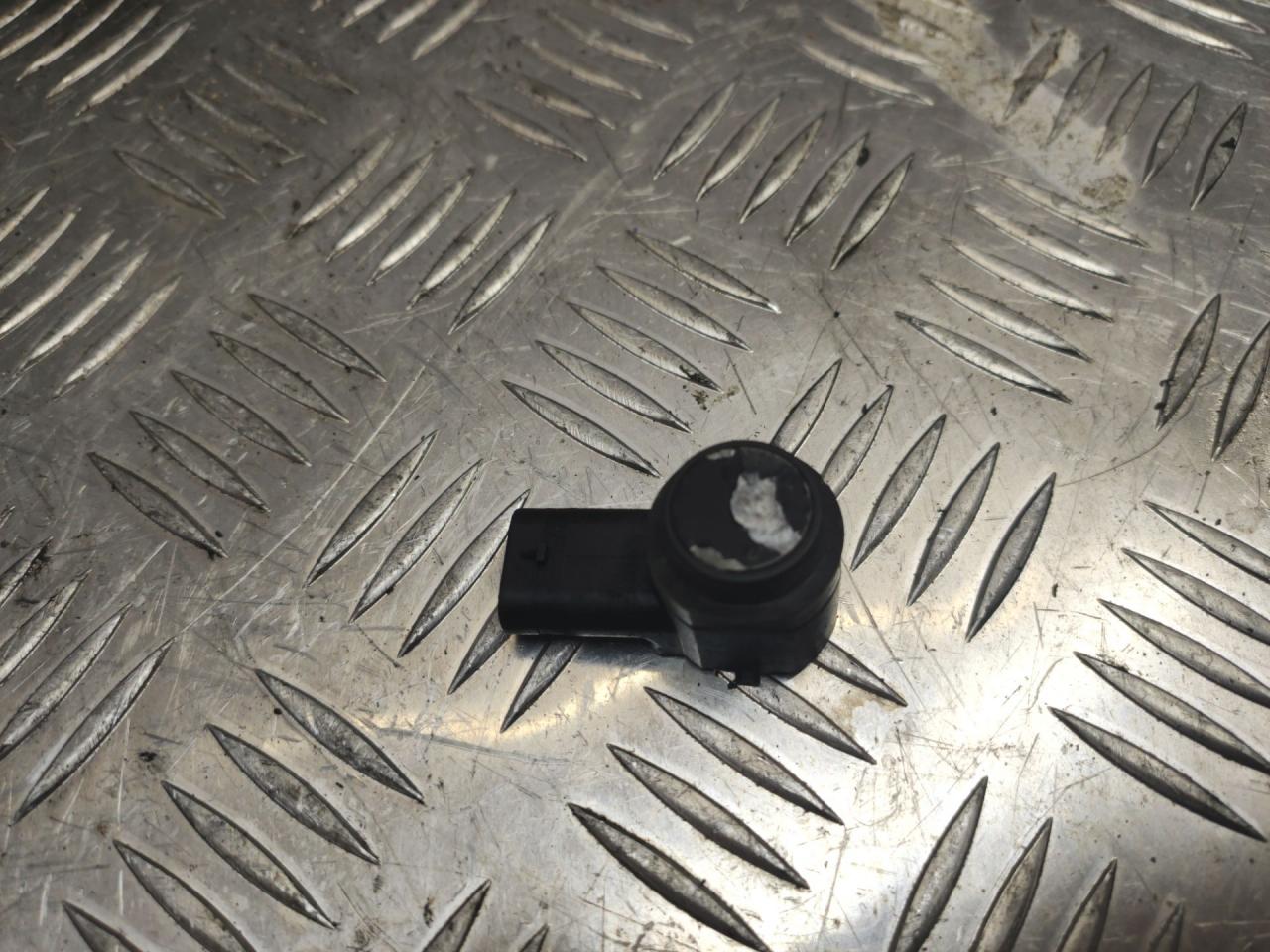парктроник задний BMW 5 серия F07/F10/F11 2010, 3.5 л., N55 B30 A, бензин, 9231277 - фото №1