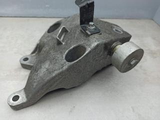 кронштейн двигателя BMW 7 серия G11/G12 2017, 3.0 л., дизель, 6861553, 6861557