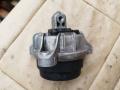 подушка крепления двигателя BMW 5 серия F07/F10/F11 2010, 3.5 л., N55 B30 A, бензин, 6781562 - фото №4