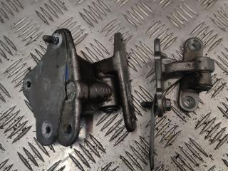 петля двери Mercedes-Benz M-Класс W164 2007, 3.0 л., OM 642.940, дизель