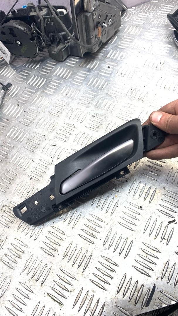 ручка внутренняя передняя правая BMW X5 E70 2009, 3.0 л., M57 D30 (306D3), дизель, АКПП, внедорожник 5 дв., 51416974296, 6974296 - фото №1