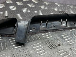 Крепление бампера переднего BMW 5 серия E60/E61 2006, 3.0 л., бензин, АКПП, седан, 7033705