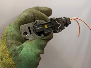 клапан фазорегулятора BMW 3 серия E90/E91 [рестайлинг] 2011, 2.0 л., N43 B20 A, бензин, АКПП, черный, универсал, 7584115