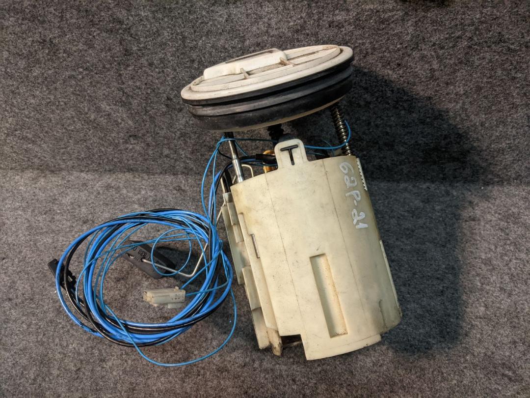 насос топливный Mercedes-Benz E-Класс W211/S211 2004, 3.2 л., OM 648.961, дизель, АКПП, универсал, A2114701694, 2114701694, 0580303018 - фото №1
