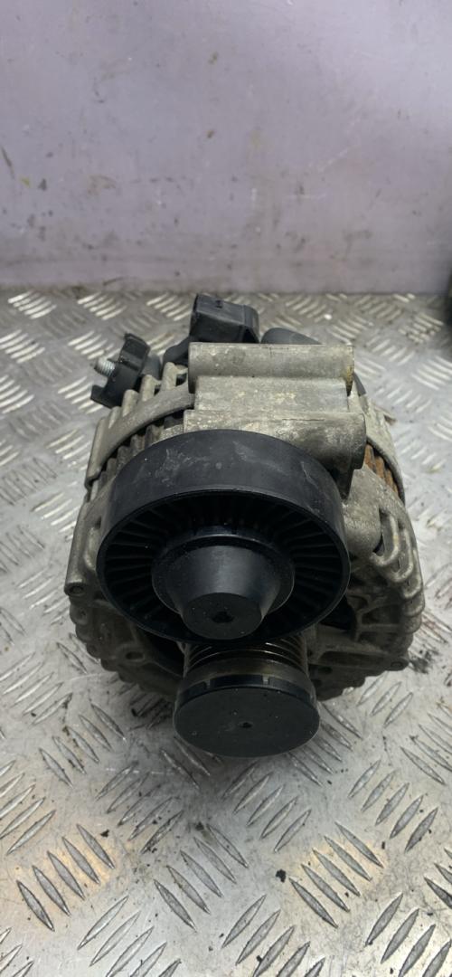 генератор BMW 3 серия E90/E91/E92/E93 2007, 3.0 л., N52 B30, бензин, АКПП, седан, 7550968, 0121715012, 7551256 - фото №1