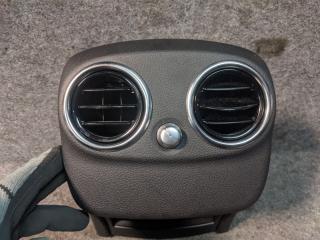 дефлектор обдува салона Mercedes-Benz C-Класс W205/S205/C205 2015, 2.0 л., M 274.920, бензин, АКПП, седан, правый руль, A2056800491, 2056800491, A2058308301, 2058308301