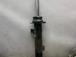 амортизатор передний левый BMW 3 серия E90/E91/E92/E93 2005, 6771723