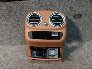 дефлектор обдува салона Mercedes-Benz E-Класс W213/S213/C238/A238 2016, 2.0 л., OM 654.920, дизель, АКПП, белый, седан, правый руль, A2138309501, 2138309501