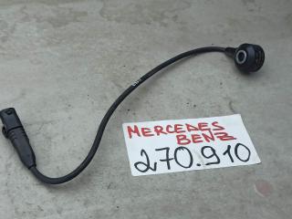 датчик детонации Mercedes-Benz A-Класс W176 [рестайлинг] 2017, 1.6 л., M 270.910, бензин, A0071530428