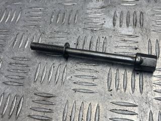 болт BMW X5 E70 2009, 3.0 л., M57 306 D3, дизель, 8574809